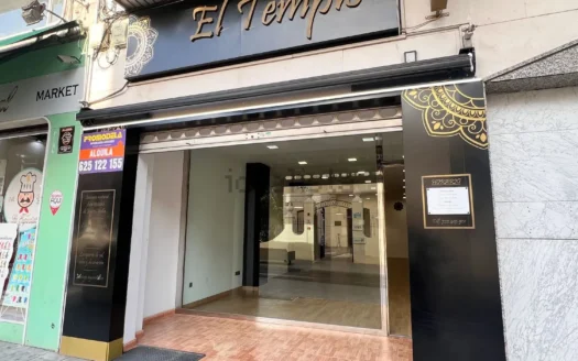 Alquiler de local en Calle Antonino Vera, 63